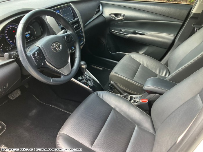 Toyota YARIS SEDAN XS CONNECT 1.5 2019/2020